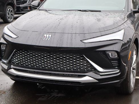 New 2026 Buick Envista Avenir FWD image 4