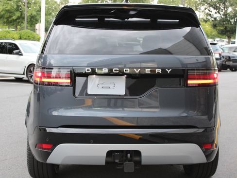New 2026 Land Rover Discovery Limited Edition AWD/4WD image 4