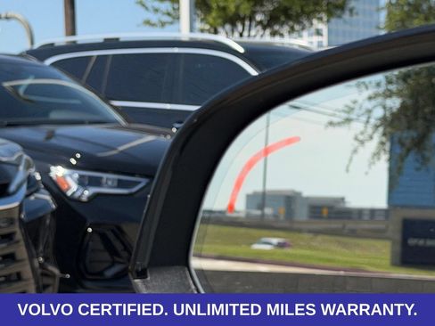 Certified 2026 Volvo XC40 B5 Plus AWD/4WD image 37
