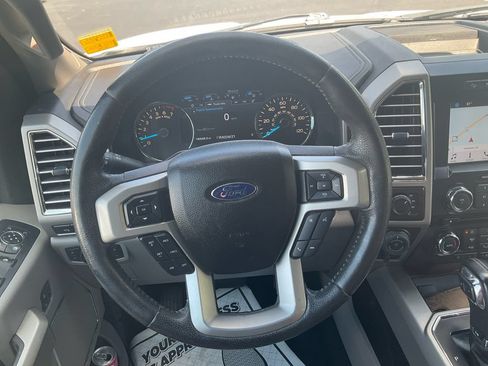 Used 2016 Ford F150 Lariat AWD/4WD image 22
