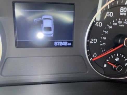 Used 2021 Kia Forte LXS image 9