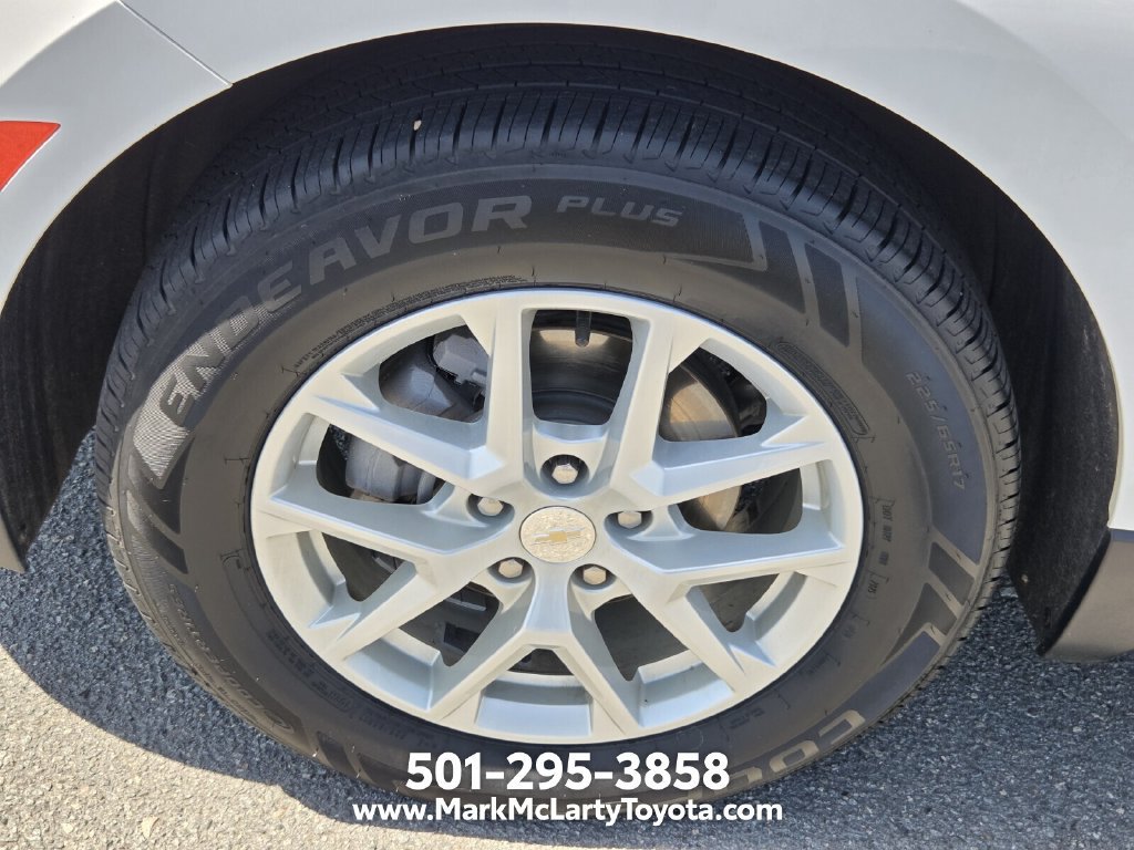 Used 2023 Chevrolet Equinox LT FWD image 16