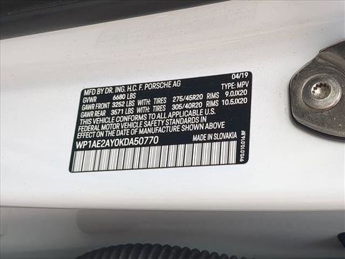 Used 2019 Porsche Cayenne E-Hybrid image 27