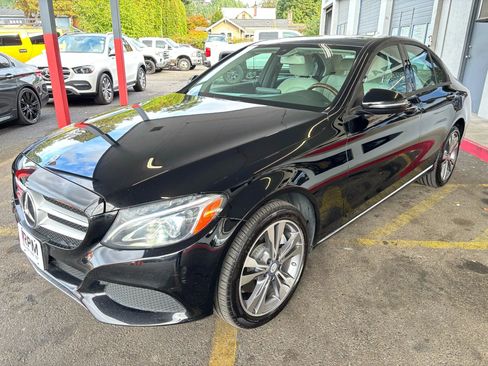 Used 2017 Mercedes-Benz C 300 C 300 4MATIC Sedan 4D image 3