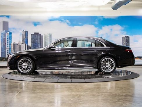 Used 2026 Mercedes-Benz S 580 4MATIC Sedan image 6