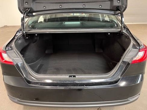 Used 2025 Toyota Camry LE image 16