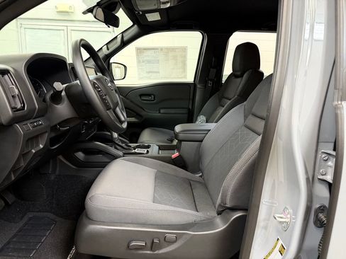 New 2026 Nissan Frontier SV w/ Tow Package AWD/4WD image 15