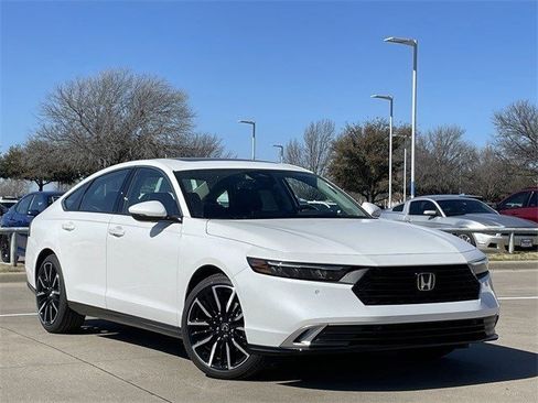 New 2026 Honda Accord Touring image 2