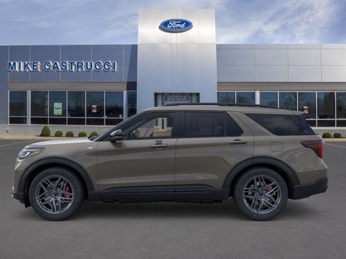 New 2026 Ford Explorer ST-Line w/ ST-Line Street Pack AWD/4WD image 3