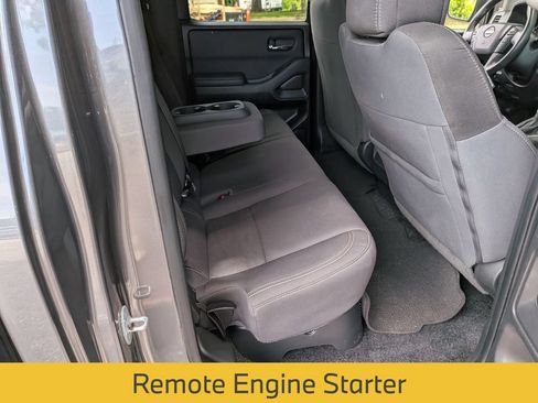 Used 2023 Nissan Frontier SV w/ SV Convenience Package AWD/4WD image 27