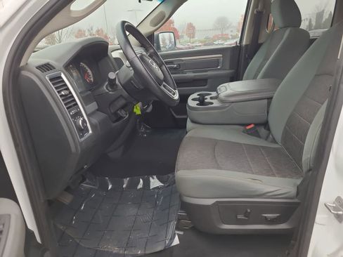 Used 2015 RAM 1500 Classic SLT image 19