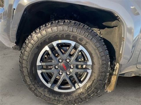 Used 2024 Toyota Tacoma TRD Sport w/ TRD Sport Premium Package image 14