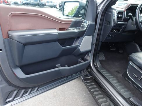 Used 2023 Ford F150 Lariat w/ Equipment Group 502A High AWD/4WD image 17
