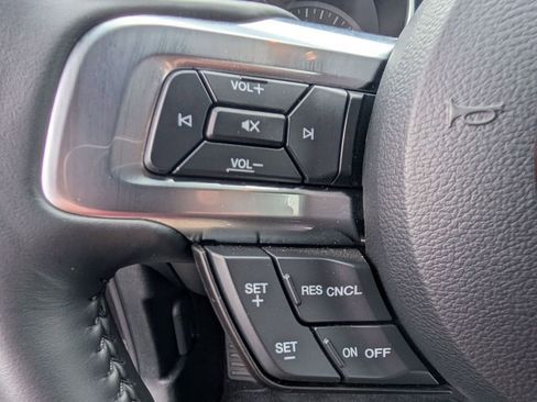 Used 2022 Ford Mustang GT Premium image 33