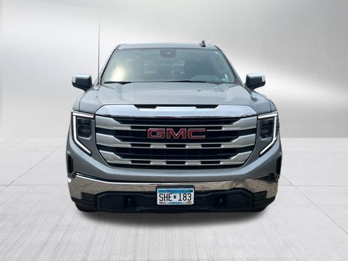 Used 2025 GMC Sierra 1500 SLE AWD/4WD image 6