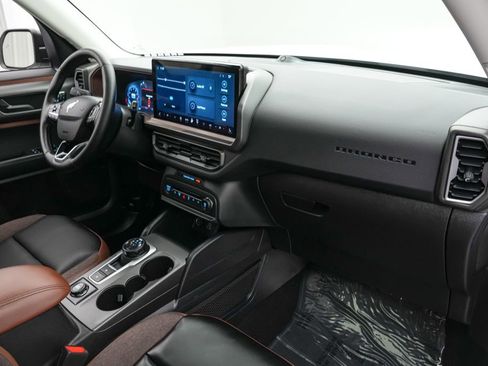 Certified 2025 Ford Bronco Sport Outer Banks w/ Outer Banks Tech Package+ image 27