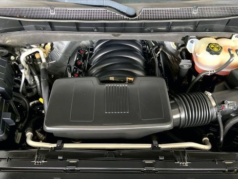 Used 2021 Chevrolet Tahoe LT RWD image 32