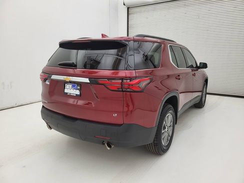 Used 2023 Chevrolet Traverse LT image 17