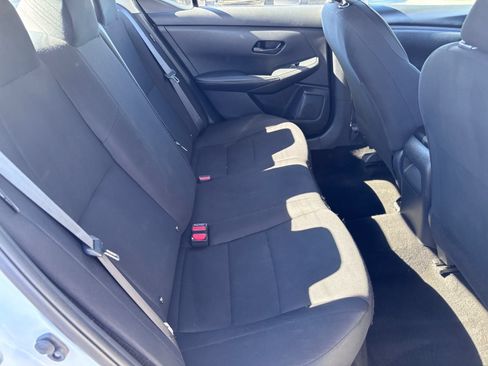 Used 2024 Nissan Sentra S FWD image 15