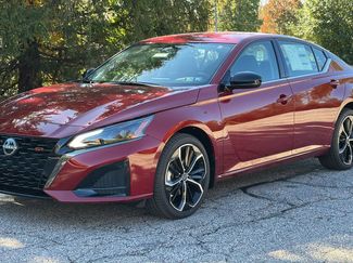 New 2025 Nissan Altima 2.5 SR video 2