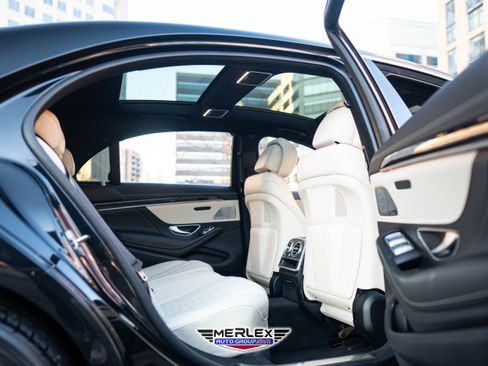 Used 2019 Mercedes-Benz S 560 4MATIC Sedan image 19