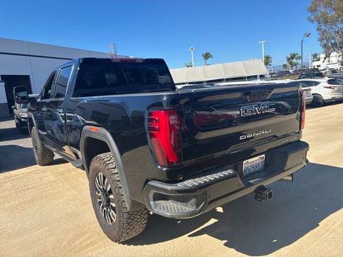 Used 2024 GMC Sierra 2500 Denali Ultimate AWD/4WD image 8