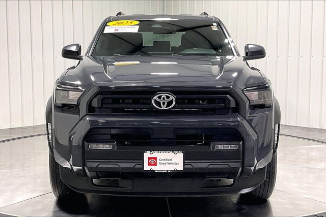 Certified 2025 Toyota 4Runner SR5 AWD/4WD image 2