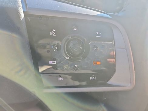 New 2025 Nissan Murano SL image 11