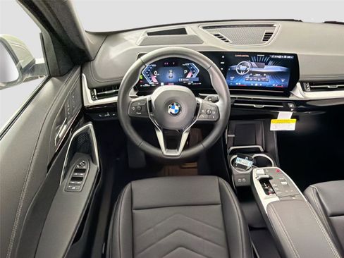 New 2026 BMW X1 xDrive28i w/ Technology Package AWD/4WD image 23