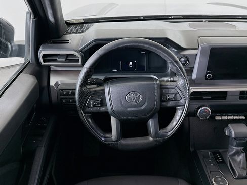 Used 2024 Toyota Tacoma SR5 RWD image 18