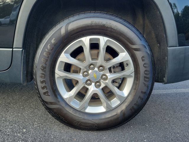 Used 2021 Chevrolet Traverse LT FWD image 7