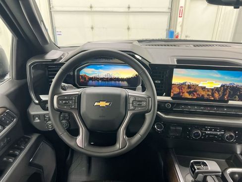 New 2026 Chevrolet Silverado 1500 High Country w/ Technology Package AWD/4WD image 11