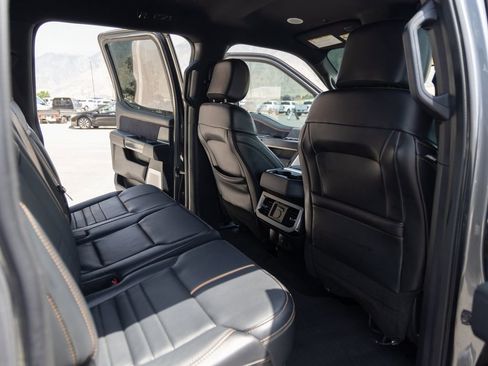 Used 2024 Ford F350 Platinum w/ FX4 Off-Road Package image 23