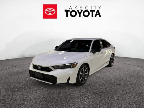 Used 2025 Honda Civic Sport Touring image 1