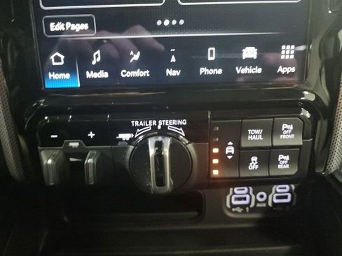 Used 2022 RAM 1500 Limited image 18