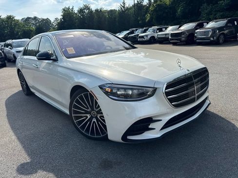 Used 2022 Mercedes-Benz S 500 4MATIC image 5
