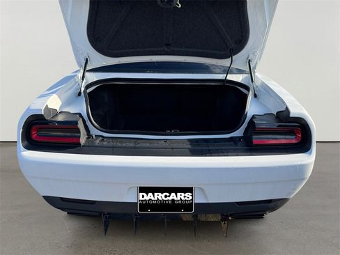 Used 2019 Dodge Challenger SRT Hellcat image 14