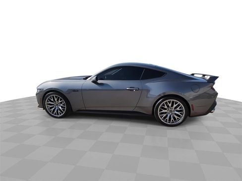 Used 2024 Ford Mustang GT RWD image 6