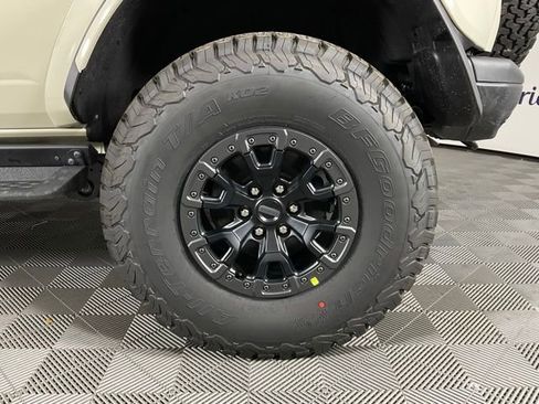 New 2025 Ford Bronco Raptor w/ Interior Carbon Fiber Pack image 10