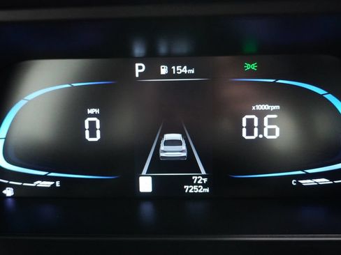 Certified 2026 Hyundai Elantra Sport FWD image 21