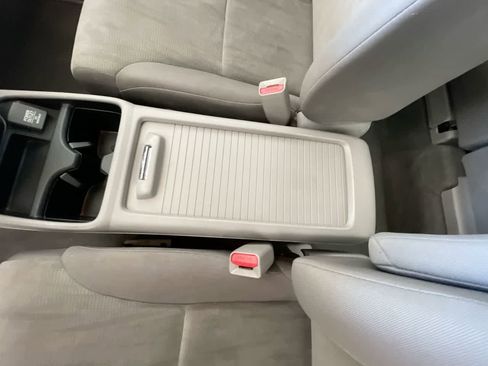 Used 2014 Honda CR-V LX image 20