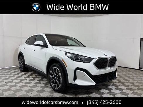 New 2026 BMW X2 xDrive28i w/ Convenience Package AWD/4WD image 1