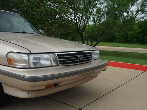 Used 1991 Toyota Cressida RWD image 32