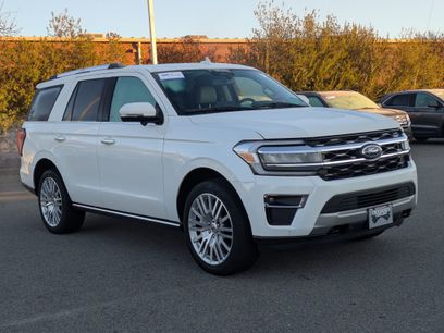 Used 2024 Ford Expedition Limited