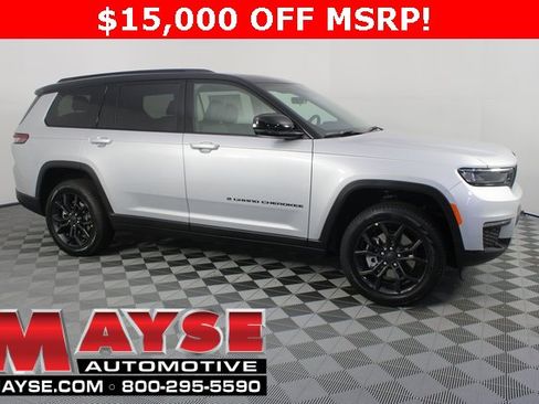 New 2025 Jeep Grand Cherokee L Limited w/ Trailer Tow Package image 1