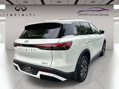 Used 2023 INFINITI QX60 Pure AWD/4WD image 7