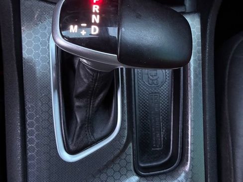 Used 2018 Dodge Charger R/T Scat Pack RWD image 42
