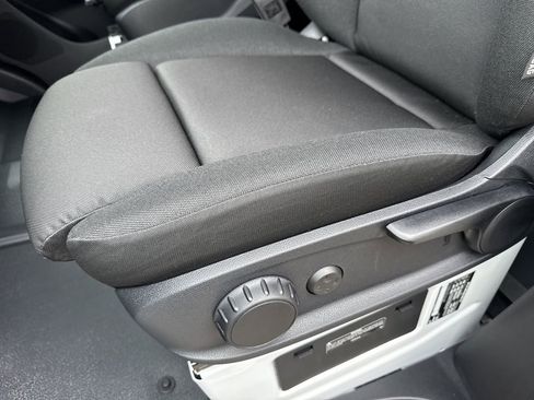 New 2025 Mercedes-Benz Sprinter 2500 image 12