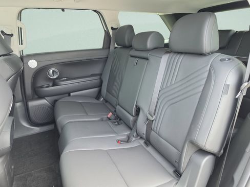 New 2026 Hyundai Palisade SEL Premium FWD image 24