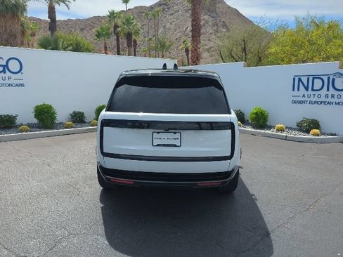 Used 2025 Land Rover Range Rover SE AWD/4WD image 6
